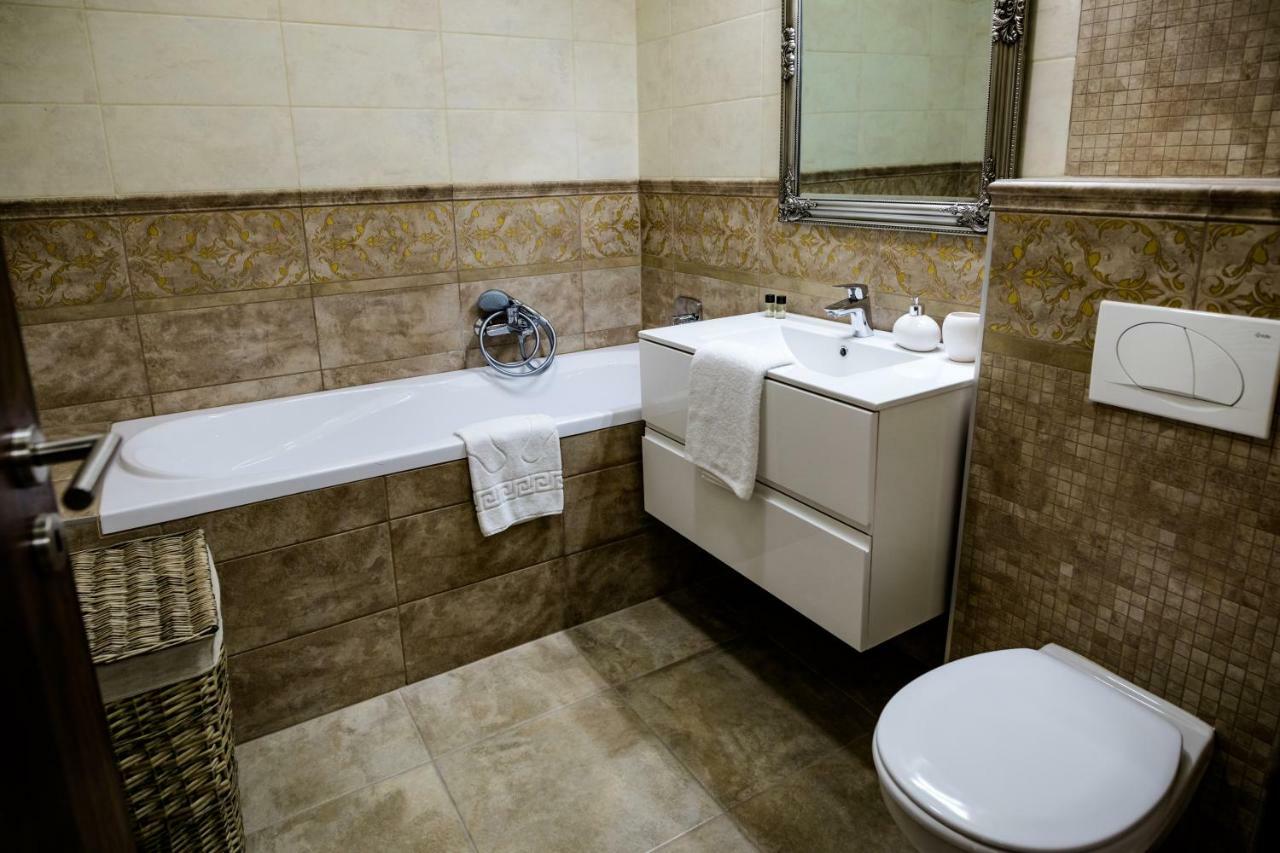 Liszt Ferenc Apartments Kecskemet Bagian luar foto